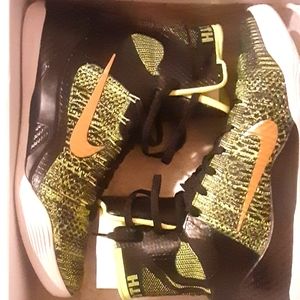 Kobe 11 Elite 'Victory'